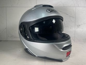 Shoei Neotec II Silver Modular Motorcycle Helmet Size Large - 2019 (A1G011931)