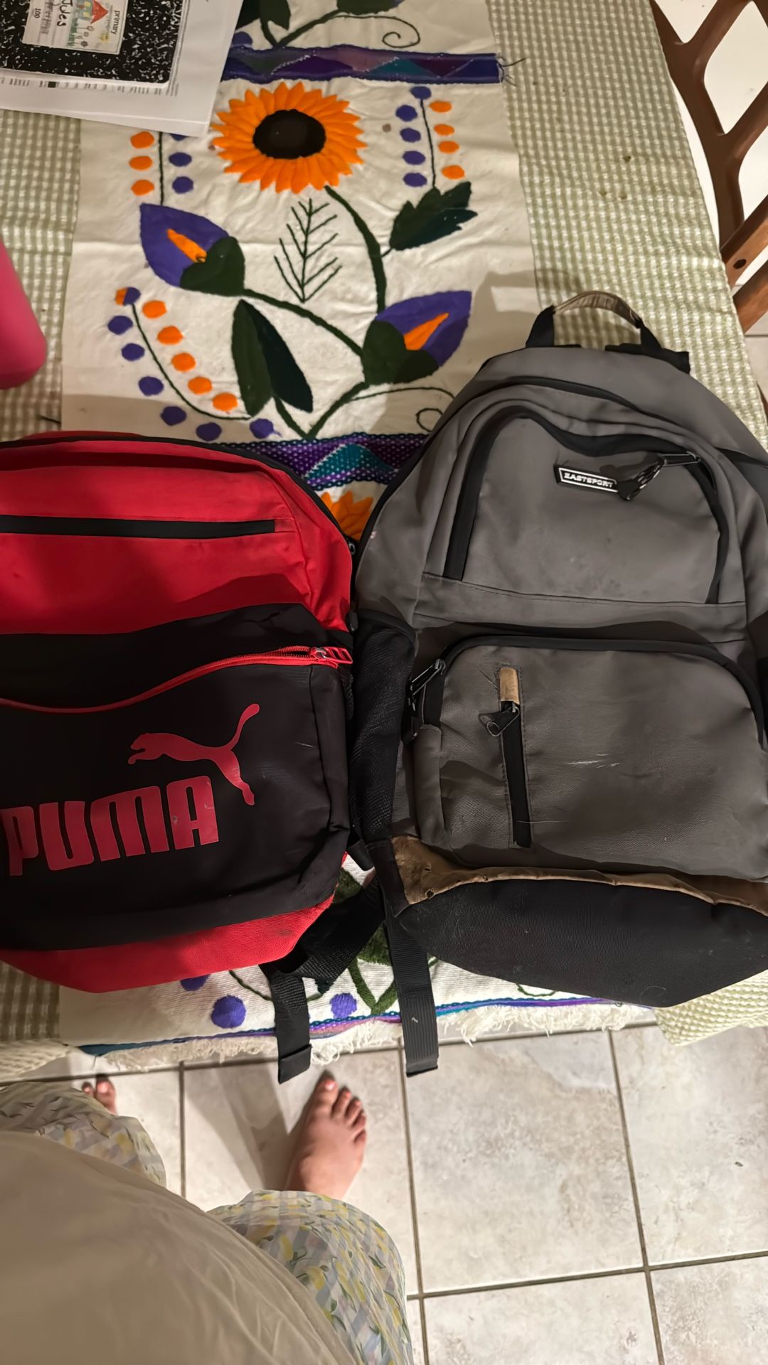 2 Backpacks 🎒 $5