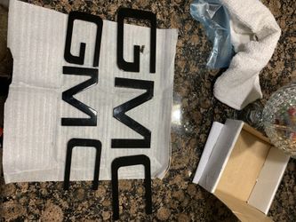 NEW BLACK GMC EMBLEM INSERTS