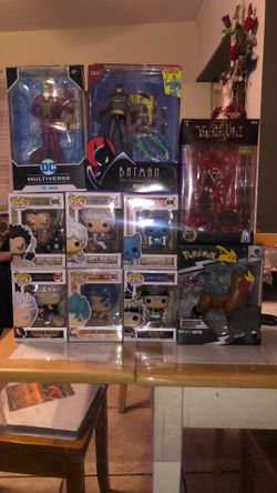 Boxed Figure Collection