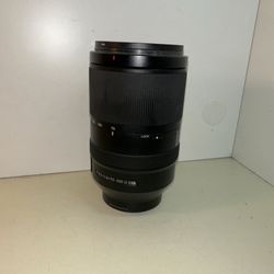 Sony 70-300mm Fe 4.5- 5.6 G OSS LENS 