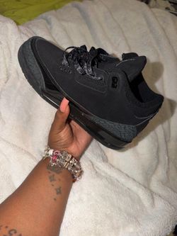 Jordan 3’s all black