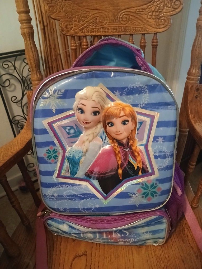New Disney Frozen Backpack, Bucket And Dolls Included
