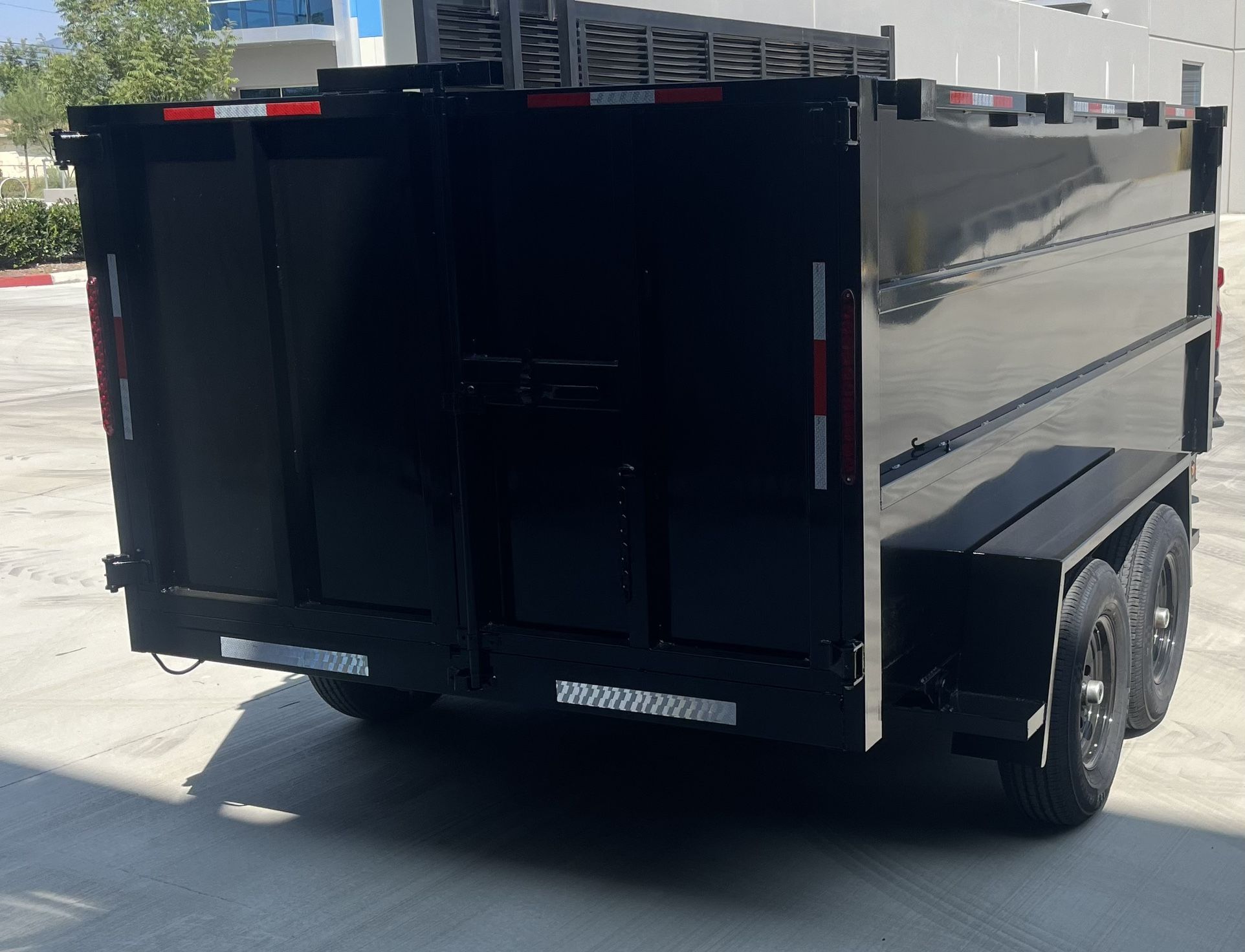 NEW Hydraulic Dump Trailer 2026