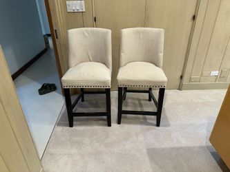 2 Chairs
