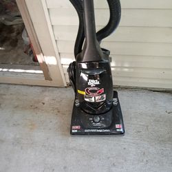 Dirt Devil Swivel Glide Vacuum Cleaner