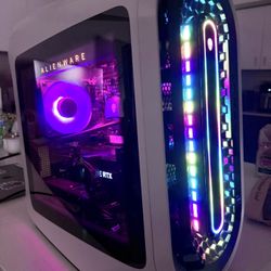 Alienware Gaming PC — Intel i7-12700F / RTX 3070 / 16GB DDR5 / 1TB SSD