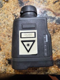 Bushnell  Elite 1500 rangefinder