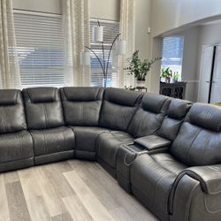 6 Piece Palisade & Co Power Recline Sectional