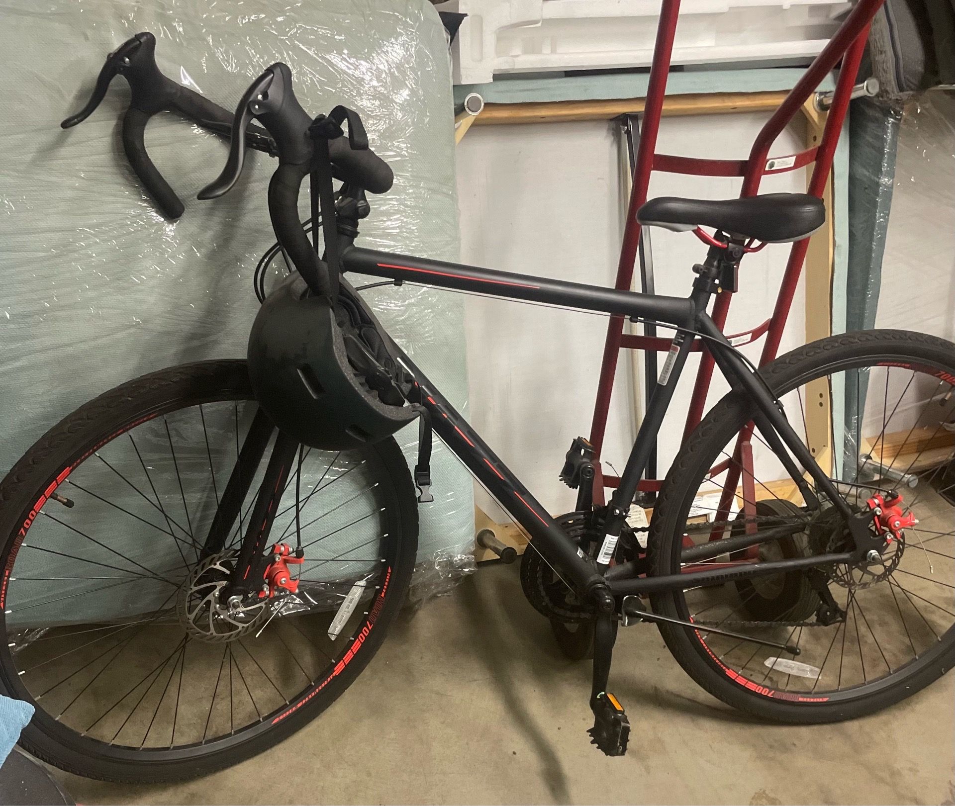 Like new bike $200 or best offer