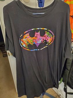 Batman Tee Colorful Camo Size XL