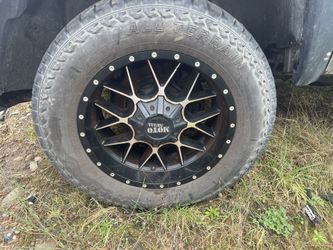 Set Of 20 Inch Moto Metal Legacy Wheels And Tires