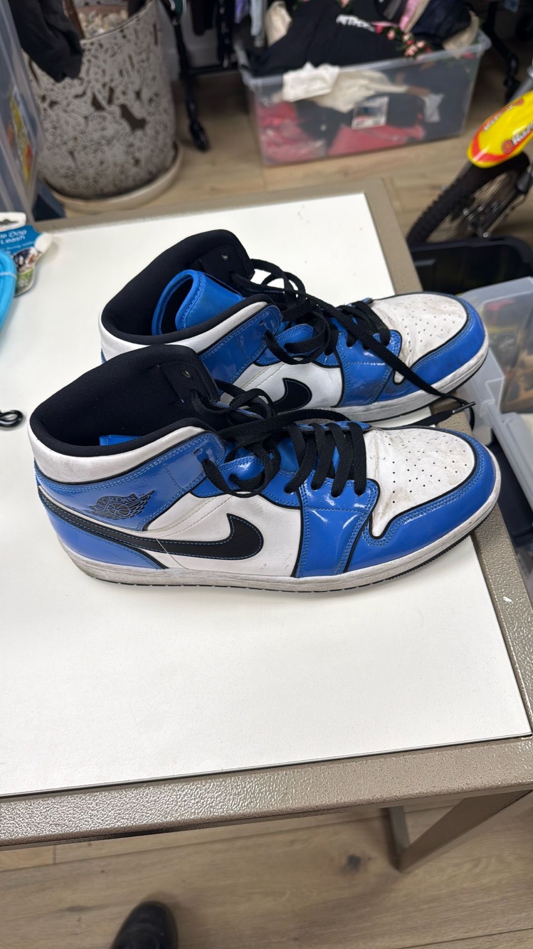Jordan mid 1