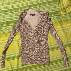 Small Zebra Print Pullover