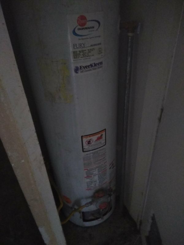 Rheem Fury Gas Water Heater for Sale in Tucson, AZ OfferUp