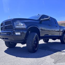 2014 Ram 2500 Megacab 6.7 4x4