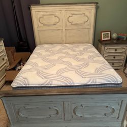 Queen Bedroom Set