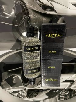 Valentino Uomo Born in Roma Yellow Dream