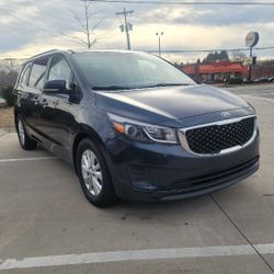 2015 KIA Sedona