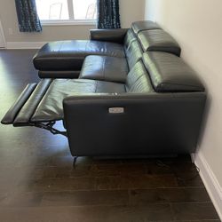 Sectional Sofa With Recliner