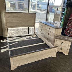 Farmhouse Off White Bedroom Set 