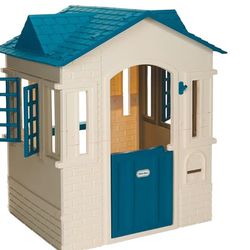 Little tikes playhouse