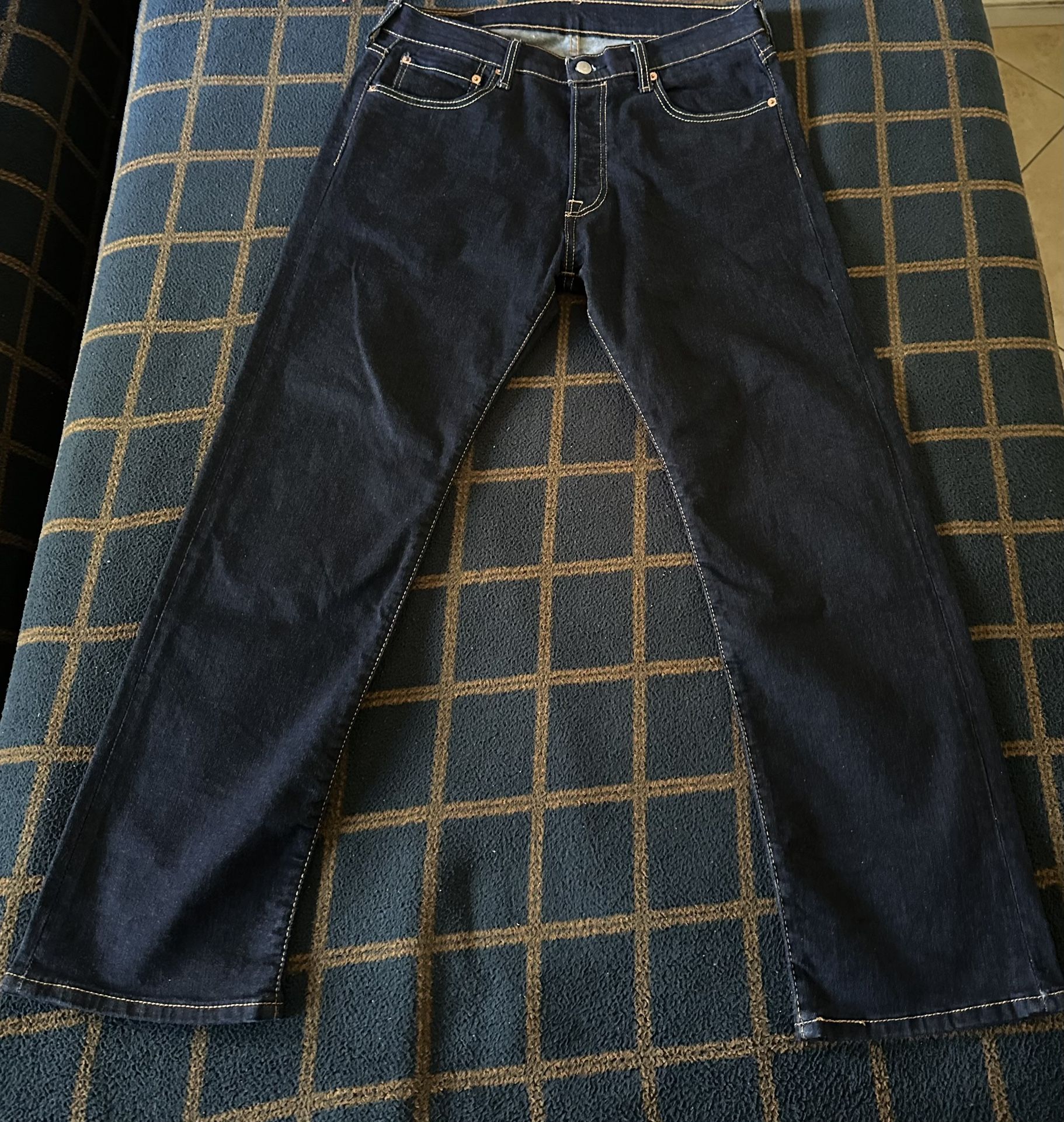 Blue Levi’s 501s Size 34 30