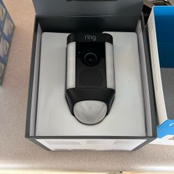 RING wired SPOTLIGHT CAM