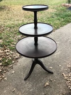 Three tier Duncan phi mahogany table