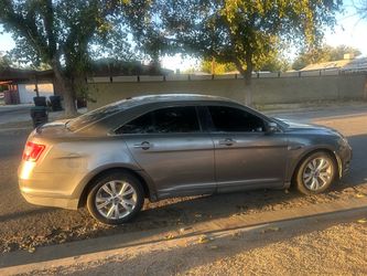 2012 Ford Taurus