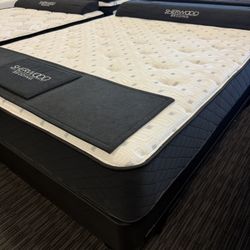 Queen Size Hybrid Mattress With Cooling Top Firm