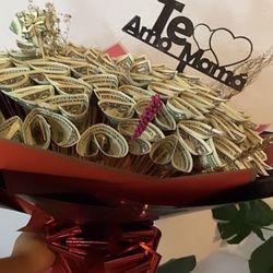 Money Bouquet $ 💵  Perfect Gift For Any Occasion 