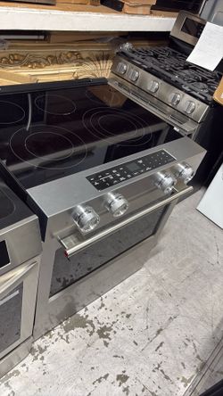 Kitchenaid slide in electric stove