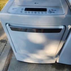 LG High Capacity Dryer 