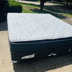 King Size Bed Mattress Box spring And Metal Base Include