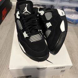 SZ 10.5 WORN 1X LIKE NEW WHITE THUNDER 4 STEAL $260