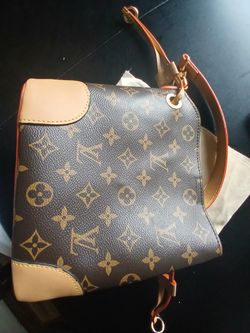 Louis Vuitton Monogram Canvas Shoulder Bag