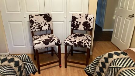 New beautiful chairs for sale 80$ for both