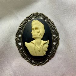  Elvis skull cameo brooch