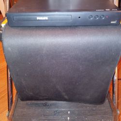 PHILIPS{connect}D.V.D./BLU-RAY  PLAYER