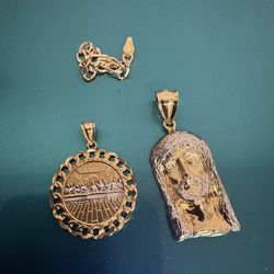10k solid gold pendants Jesus & Last Supper