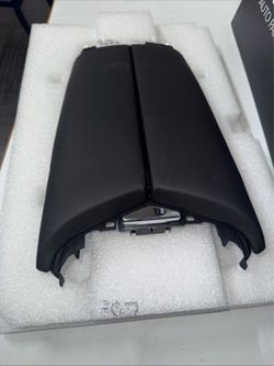 Maserati Ghibli center consol new oem