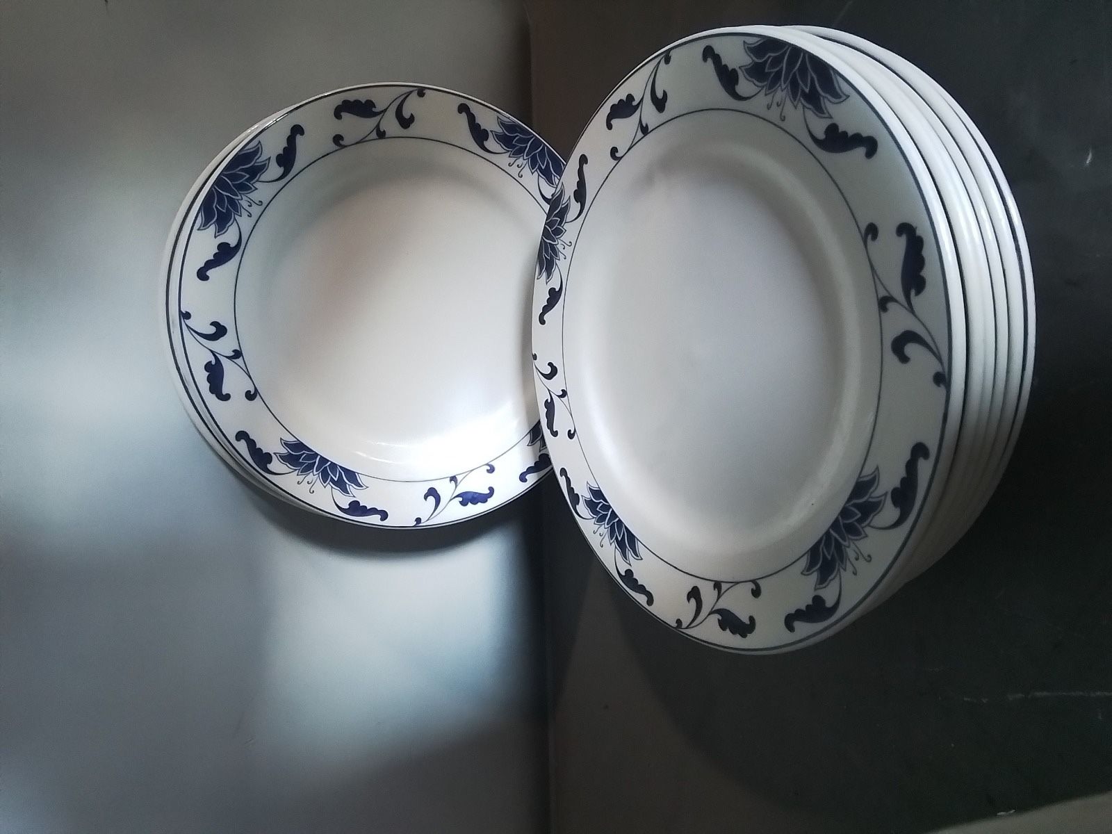 VINTAGE CAMEO DURABLE CHINA BLUE DINNER PLATES