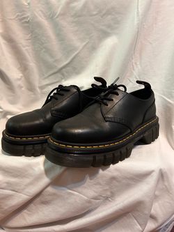 Dr. Martens Women's Black Shoes Size 10