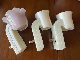 FREE Bath & Body Works Wallflower Plugs