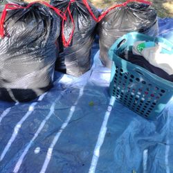 Free Clothes 