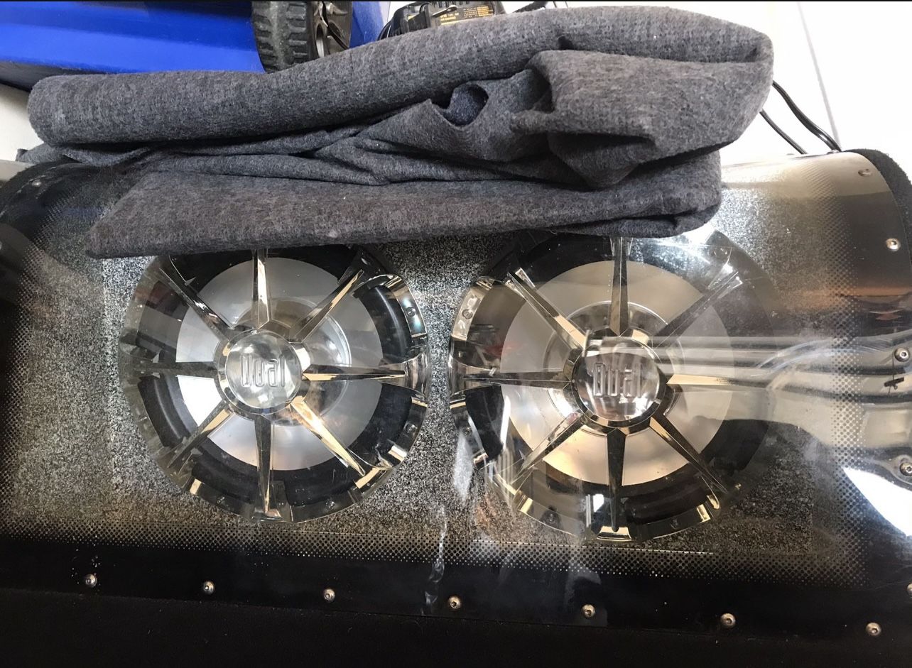 Dual Speakers