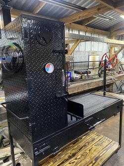 Combo Smoker And Santa Maria Grill 4 Sale