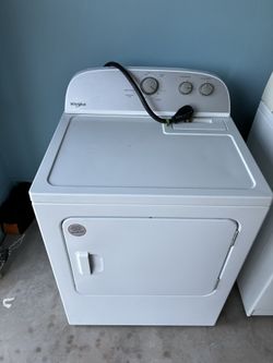 Whirl Pool Washer And Dryer Set