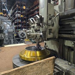 SE BUSCA MECANICO DE TORNOS